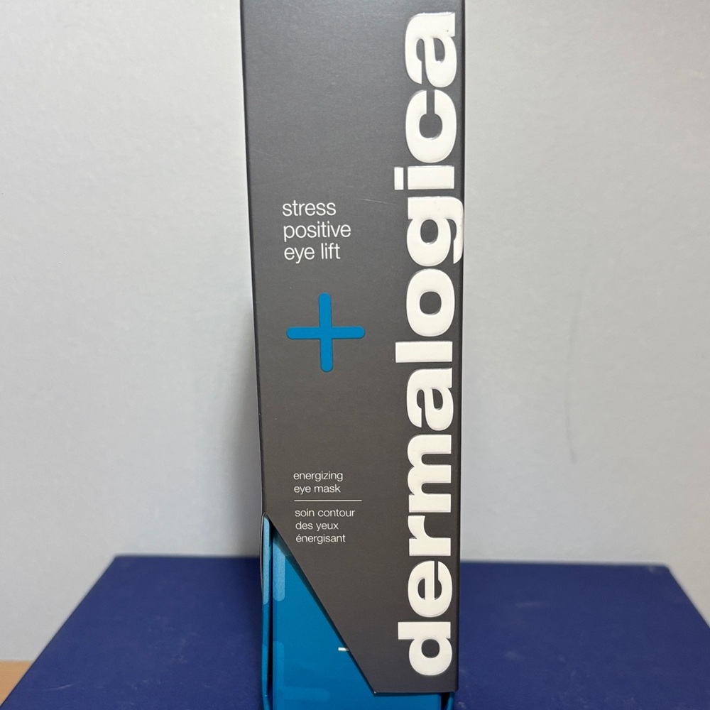 Dermalogica Eye Lift with Gray and Blue Design